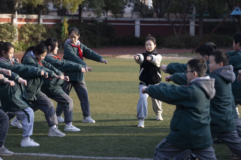 篮球模拟训练中的体能训练解决方案_1