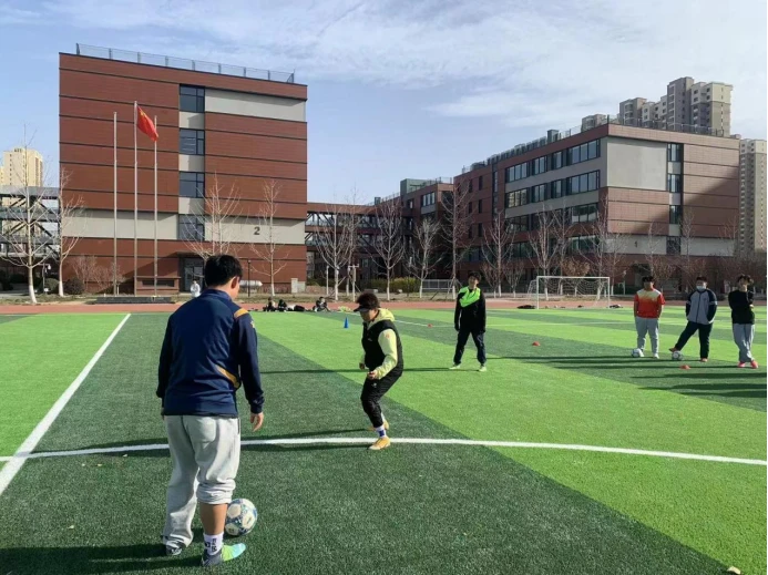 篮球训练营中试训的表现评估方法_1